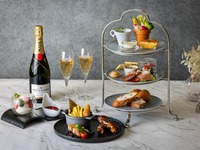 スカイラウンジ「ベイ・ビュー」ウィンターイブニングハイティー│シャンパンフリーフロー