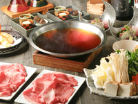 Gegarandeerde privéruimte voor welkomst-/afscheidsfeesten [Luxe Kaiseki] Speciaal geselecteerde Wagyu-biefstuk en zeevruchtenchirashizushi ★ Speciaal welkomst-/afscheidscadeau: dessert met bericht en gepersonaliseerde service voor het etiket van de mousserende wijn