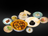 [Dinner] New Year's banquet Course with 2 hours Freeflow drink plan (Last order after 90mins)