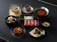 【幻の和牛】 石垣牛会席C（蟹甲羅揚げなど全7品）