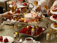 8. Afternoon tea plan with luxurious fruits, decorations and a precious anniversary cake to celebrate birthdays and anniversaries