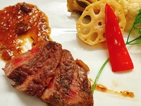 冬CHEF'S CHOICE　フカヒレの姿煮、北京ダック、サーロインと贅沢三昧のコース