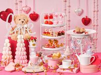 ＜特別会場へご案内＞【カフェフリー】いちごとスウィートベアのアフタヌーンティー (土日祝)