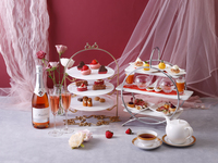 【ランチ限定】乾杯酒×10種前菜付きパスタコース×ストロベリー&ショコラアフタヌーンティー