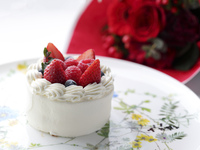 【窓側席確約】グラスシャンパン＆ホールケーキ＆花束付き スペシャルアニバーサリー ディナープラン（テイスティング）