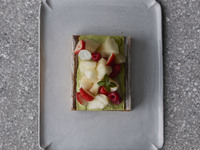 季節のフルーツタルト 洋梨といちご 6名様分【 ¥6,400円(税別) 】