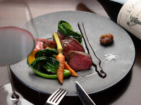 [Christmas 2025] Lunch course of 8 dishes + 6 types of pairing wine (December 20th-21st, limited to 3 groups)