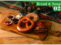 ② パン＆スープブース／L.O. 20:00