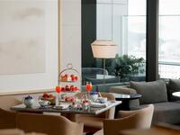 【Weekdays Only】Strawberry Afternoon Tea 12/26～