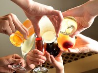 土日祝【120分制】牛ステーキ食べ放題付きディナービュッフェ＋100種類のアルコール飲み放題