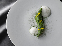 Anniversary course with sparkling wine