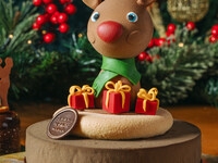 WHOLE - Florentine Chocolate Almond Cake with Rudolph 