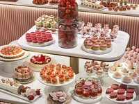 【平日限定】恋するいちごビュッフェ ～Strawesome Festival！～（大人）