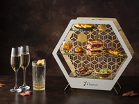High Tea Set / Savories and  39 drinks free-flow includes Champagne & ROKU Cocktails 