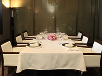 【個室 de 接待プラン】パウンドケーキ手土産付×ゴージャスディナーコース　季節の食材を贅沢に味わうディナーコース7品