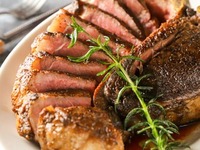 [3-hour all-you-can-drink & a spectacular T-bone steak] For 6 people or more, enjoy a luxurious end-of-year party! Enjoy charcoal-grilled T-bone steak and a wide variety of all-you-can-drink options.