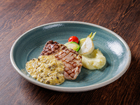 【12/1～12/31】豚肩ロース肉のグリル　グリビッシュソース