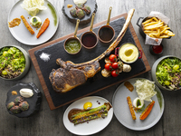 [Limited to one group per day] Special dinner course "The Tomahawk Table" where you can enjoy 2kg of aged domestic tomahawk on a live grill