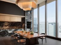 ★1/5~ [Recommended for meetings and business entertainment] 5 luxurious dishes including two main courses of meat and fish + champagne toast