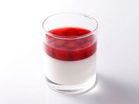 岩泉ヨーグルトゼリー（あまおう）¥1,430（サ料15％別）※現地決済