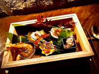 【20:30〜『前菜の木箱』】5,500円（サ・税込）