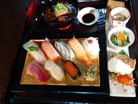 Special sushi set meal