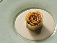 Black Truffe Chef's special seasonal course -Eight Courses-