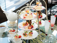 Strawberry Princess Afternoon Tea＋選べるカラードリンク