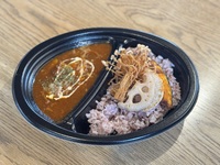 バターチキンカレー　季節の揚げ野菜