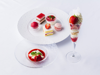 【LUNCH COURSE 5500YEN】週末限定 前菜、選べるパスタ、メイデ、デザートの全5皿　3月8日からの新メニュー