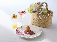 Ｗeekends and Ｈolidays Sweets Buffet SP Plan with 1 Drink Included With Table Decoration Adults: ¥6,800