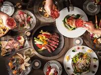 [Year-end & New Year's Gift] Party at the popular lounge / (Classic Course) Includes 2 hours of all-you-can-drink! 8 dishes in total