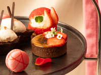 【2月2日〜】11時限定 / バンカーズバーでバレンタインアフタヌーンティー / フリードリンク付