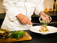 【電話予約】一組限定！ライブキッチン付きクリスマス完全個室ディナー