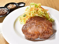 1/10〜雪室ポークステーキ150ｇ（ライスまたはパン付）￥2,640