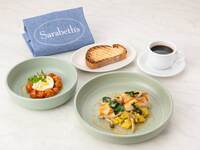 Light dinner course with Limited-Edition Gift