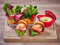 12/15～【11:00-15:00】ワンプレートブランチ／グリルベーコンと フレッシュモッツァレラのサンドプレート　オンライン限定10％OFF