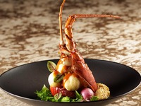 【1/13～2/15】「伊勢えび」のフリッター 「伊勢たくあん」で作ったタルタルソース添え