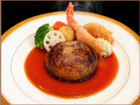 芳味亭ハンバーグプレート　エビフライ・プチクリームコロッケ付¥3,520