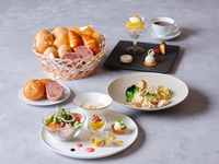 [Weekdays, Limited-time offer lunch] Enjoy seasonal ingredients in 3 dishes + all-you-can-eat bread of 6 kinds