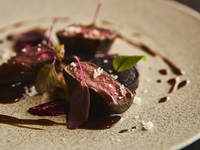 【Xmas】国産牛フィレとずわい蟹を味わうライトコース＋シャンパンフリーフロー付(12/20・21限定)