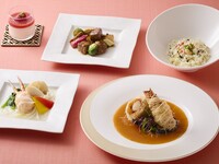 【WEB限定★乾杯ドリンク付★1,2月】皇帝の海老と蟹の饗宴ランチ