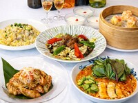 ■ 2名様よりホール席｜税込5,000円 ・2時間飲み放題付き ｜サービス料・ チャージ料0円