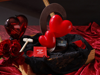 先着限定 5 台！“食べるアート”なプレミアムチョコレート『 Twin Heart Chocolate 』