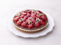 摘みたて苺のチョコタルト７寸(ホール)