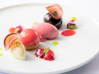 ◇JFRカード会員様ご優待◇【PORTOM Cultural Experience】能楽鑑賞付き　季節のランチコース