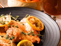 【2025年忘新年会】【2H飲み放題】クラフトビール5種含むビール6種！チーズとろけるシカゴピザのプレミアムコースコース…6600yen 2名様～