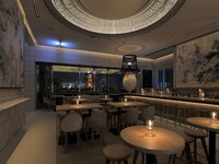 【12/20～12/25限定】バーカウンター席・乾杯シャンパーニュとタパスミスト、メインは黒毛和牛のグリル◇カジュアルシェアプラン