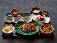 国産牛カツ御膳【1-2月】