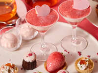 季節のアフタヌーンティーと贅沢ランチのセット／セレクトデザート7種＋カフェフリー